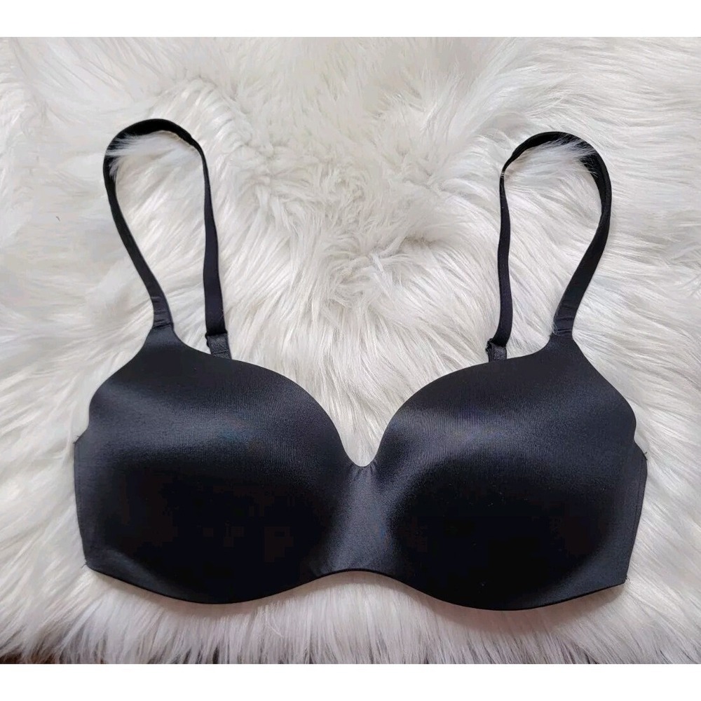 Soma Enhancing Shape Wireless Bra Size 34C Black